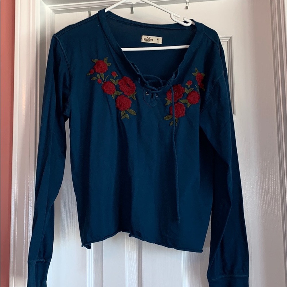 Hollister Lace-Up Long Sleeve